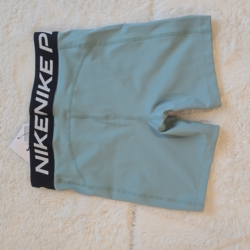 Nike Kids Blue Athletic Shorts - Picture 3 of 3